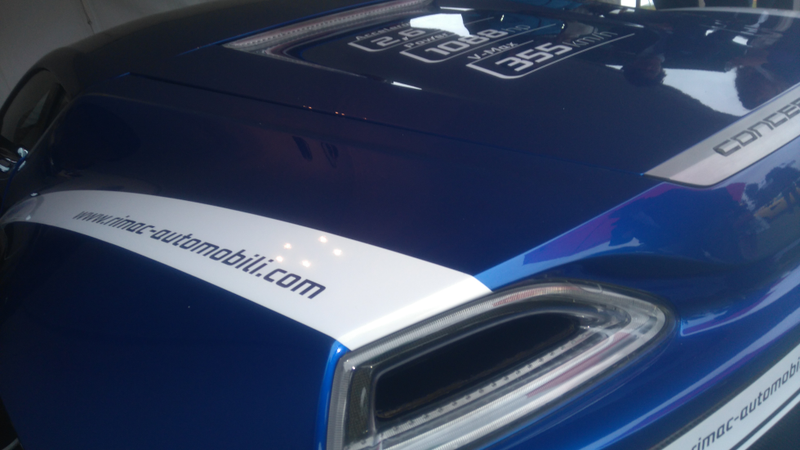 Illustration for article titled Salon Prive UNBELIEVABLE CARS